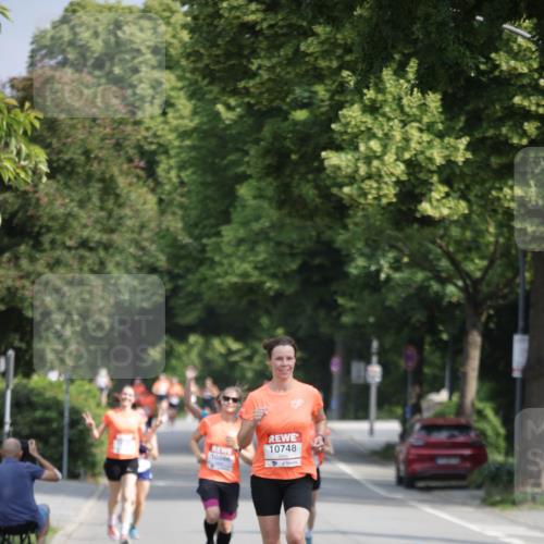 15.06.2025 - REWE Women's Run Jannik Wohlers http://msf.ph/oto/7938422 15.06.2025 08:44:09 Laufen 10866, 10748 meine-sportfotos.de