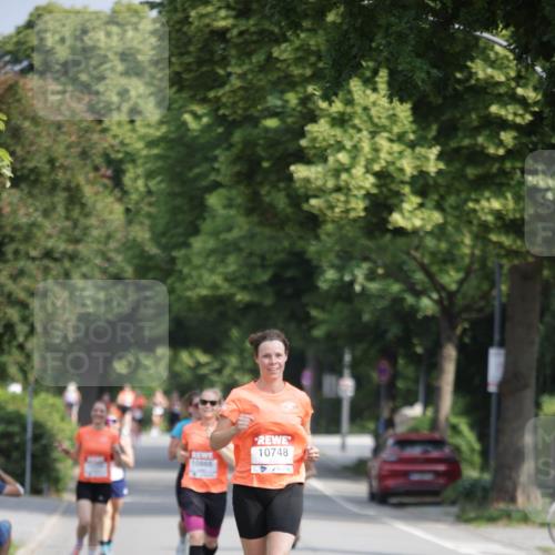15.06.2025 - REWE Women's Run Jannik Wohlers http://msf.ph/oto/7938456 15.06.2025 08:44:10 Laufen 10748, 10866 meine-sportfotos.de