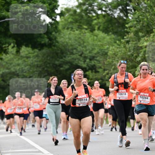 15.06.2025 - REWE Women's Run Dr. Thomas Lammeyer http://msf.ph/oto/7938515 15.06.2025 09:20:07 Laufen 10041, 10114, 10618, 10284 meine-sportfotos.de