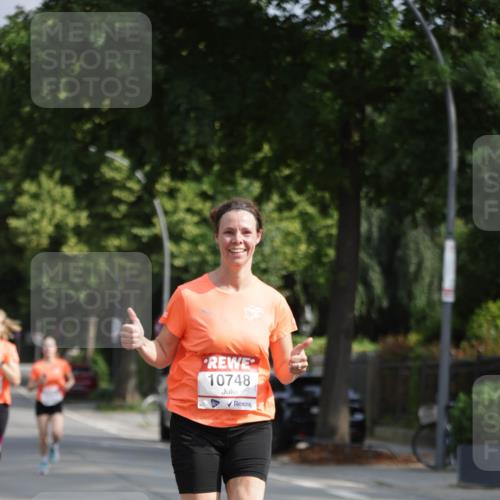 15.06.2025 - REWE Women's Run Jannik Wohlers http://msf.ph/oto/7938596 15.06.2025 08:44:14 Laufen 10748 meine-sportfotos.de