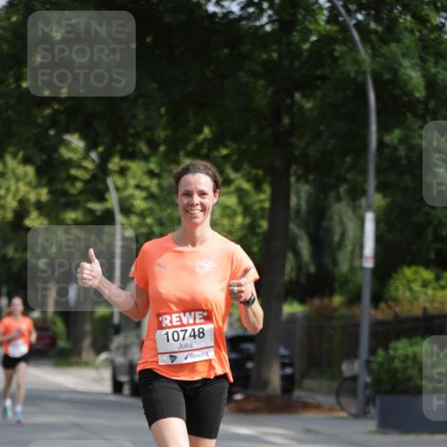 15.06.2025 - REWE Women's Run Jannik Wohlers http://msf.ph/oto/7938605 15.06.2025 08:44:14 Laufen 10748 meine-sportfotos.de