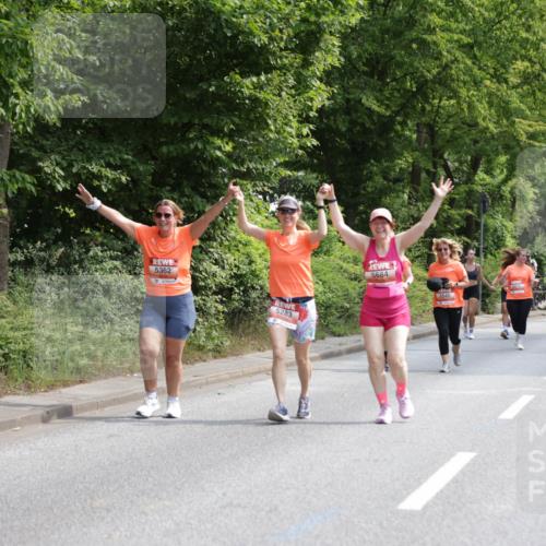 15.06.2025 - REWE Women's Run Jannik Wohlers http://msf.ph/oto/7938609 15.06.2025 10:14:30 Laufen 5362, 5283, 5684, 3011 meine-sportfotos.de