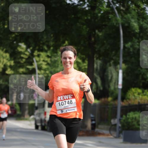 15.06.2025 - REWE Women's Run Jannik Wohlers http://msf.ph/oto/7938612 15.06.2025 08:44:14 Laufen 10748 meine-sportfotos.de