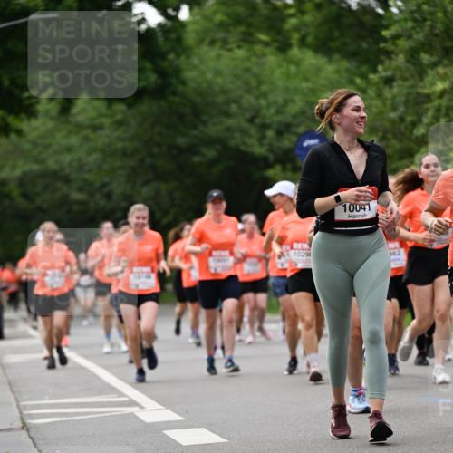 15.06.2025 - REWE Women's Run Dr. Thomas Lammeyer http://msf.ph/oto/7938641 15.06.2025 09:20:10 Laufen 10041 meine-sportfotos.de
