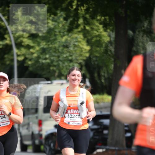 15.06.2025 - REWE Women's Run Jannik Wohlers http://msf.ph/oto/7938690 15.06.2025 09:56:31 Laufen 103, 7 meine-sportfotos.de
