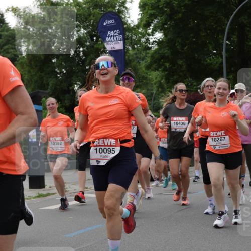 15.06.2025 - REWE Women's Run Jannik Wohlers http://msf.ph/oto/7938713 15.06.2025 08:27:19 Laufen 10152, 06, 00, 10095, 108, 10438, 10267, 051, 0211, 10139 meine-sportfotos.de