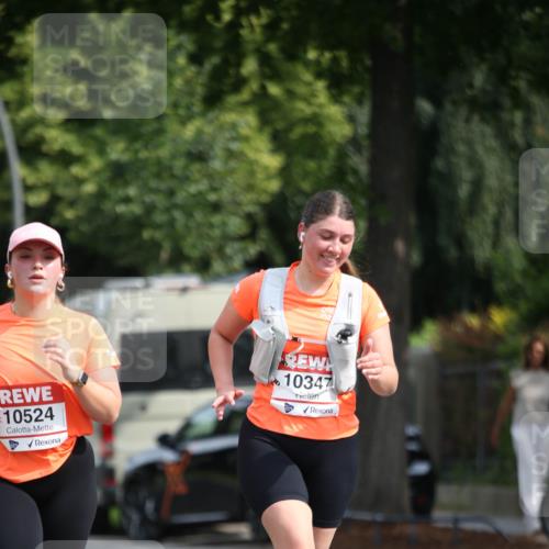 15.06.2025 - REWE Women's Run Jannik Wohlers http://msf.ph/oto/7938723 15.06.2025 09:56:32 Laufen 10524, 10347 meine-sportfotos.de