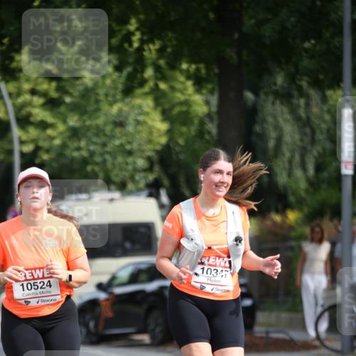 15.06.2025 - REWE Women's Run Jannik Wohlers http://msf.ph/oto/7938736 15.06.2025 09:56:32 Laufen 10524, 10347 meine-sportfotos.de