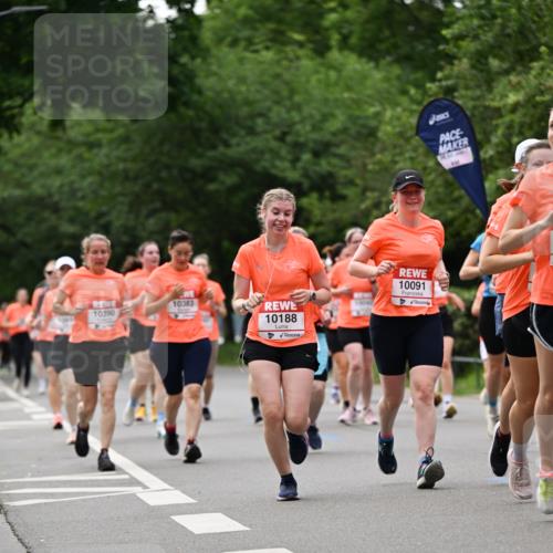15.06.2025 - REWE Women's Run Dr. Thomas Lammeyer http://msf.ph/oto/7938756 15.06.2025 09:20:13 Laufen 10383, 10390, 10188, 10091 meine-sportfotos.de