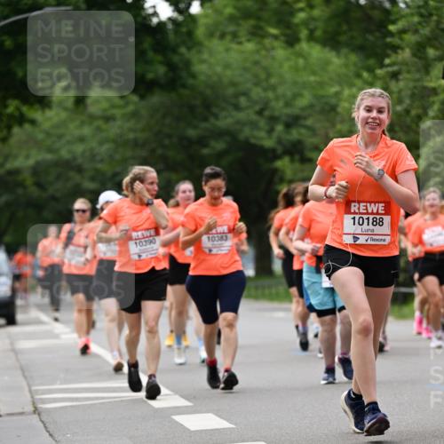 15.06.2025 - REWE Women's Run Dr. Thomas Lammeyer http://msf.ph/oto/7938797 15.06.2025 09:20:14 Laufen 10390, 10188 meine-sportfotos.de