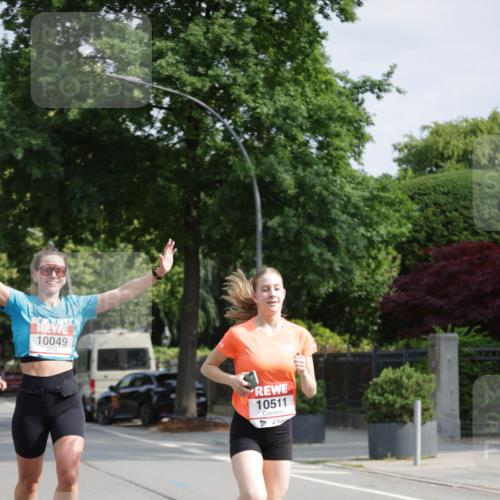 15.06.2025 - REWE Women's Run Jannik Wohlers http://msf.ph/oto/7938864 15.06.2025 08:44:19 Laufen 10049, 10511 meine-sportfotos.de