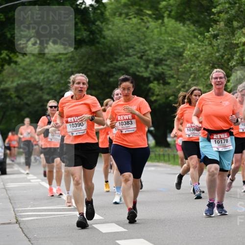15.06.2025 - REWE Women's Run Dr. Thomas Lammeyer http://msf.ph/oto/7938870 15.06.2025 09:20:15 Laufen 10154, 10390, 10383, 1038, 10178, 100 meine-sportfotos.de