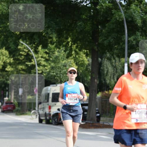 15.06.2025 - REWE Women's Run Jannik Wohlers http://msf.ph/oto/7938945 15.06.2025 09:57:01 Laufen 10254 meine-sportfotos.de