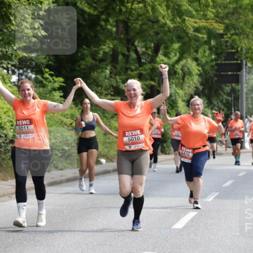 15.06.2025 - REWE Women's Run Jannik Wohlers http://msf.ph/oto/7938961 15.06.2025 10:14:36 Laufen 5011, 5010, 5476 meine-sportfotos.de