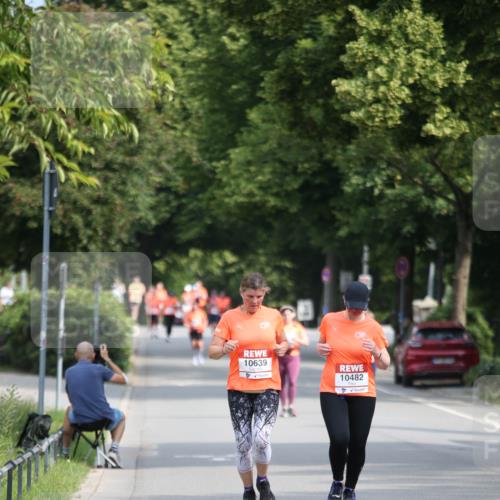 15.06.2025 - REWE Women's Run Jannik Wohlers http://msf.ph/oto/7938974 15.06.2025 09:57:13 Laufen 10639, 10482 meine-sportfotos.de