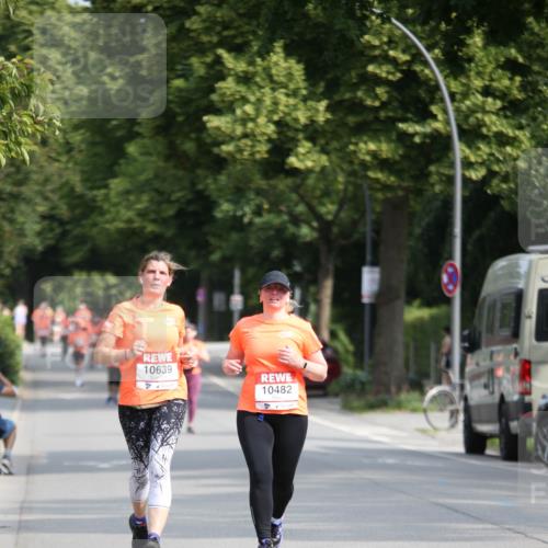 15.06.2025 - REWE Women's Run Jannik Wohlers http://msf.ph/oto/7939004 15.06.2025 09:57:16 Laufen 10639, 10482 meine-sportfotos.de