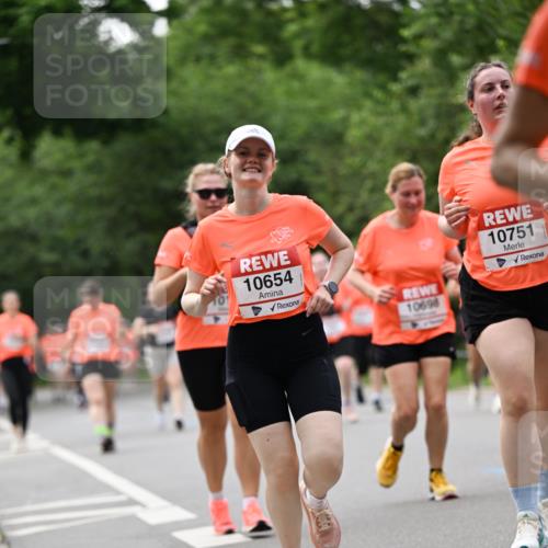 15.06.2025 - REWE Women's Run Dr. Thomas Lammeyer http://msf.ph/oto/7939017 15.06.2025 09:20:19 Laufen 10654, 10698, 10751 meine-sportfotos.de