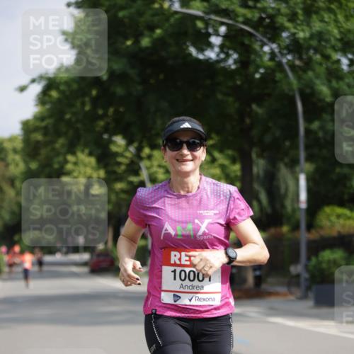 15.06.2025 - REWE Women's Run Jannik Wohlers http://msf.ph/oto/7939063 15.06.2025 08:44:25 Laufen 1000 meine-sportfotos.de