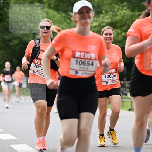15.06.2025 - REWE Women's Run Dr. Thomas Lammeyer http://msf.ph/oto/7939066 15.06.2025 09:20:20 Laufen 1015, 10654, 10698 meine-sportfotos.de
