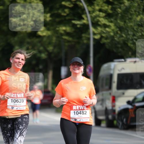 15.06.2025 - REWE Women's Run Jannik Wohlers http://msf.ph/oto/7939076 15.06.2025 09:57:18 Laufen 10639, 10482 meine-sportfotos.de