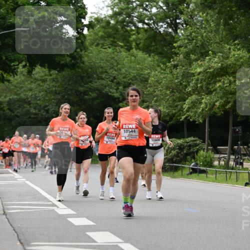 15.06.2025 - REWE Women's Run Dr. Thomas Lammeyer http://msf.ph/oto/7939104 15.06.2025 09:20:24 Laufen 10544, 10544, 10806 meine-sportfotos.de