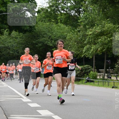15.06.2025 - REWE Women's Run Dr. Thomas Lammeyer http://msf.ph/oto/7939111 15.06.2025 09:20:24 Laufen 4, 90801, 10806, 10544 meine-sportfotos.de