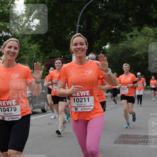 15.06.2025 - REWE Women's Run Jannik Wohlers http://msf.ph/oto/7939165 15.06.2025 08:27:24 Laufen 10479, 10, 10211, 10664 meine-sportfotos.de