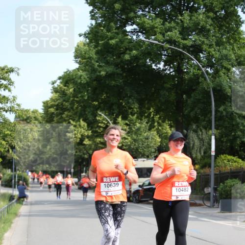 15.06.2025 - REWE Women's Run Jannik Wohlers http://msf.ph/oto/7939181 15.06.2025 09:57:20 Laufen 10639, 10482 meine-sportfotos.de