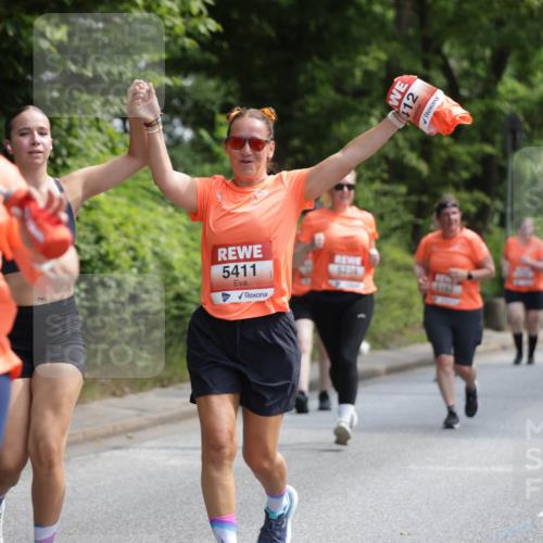 15.06.2025 - REWE Women's Run Jannik Wohlers http://msf.ph/oto/7939195 15.06.2025 10:14:41 Laufen 9, 5411, 412, 6200 meine-sportfotos.de