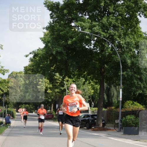 15.06.2025 - REWE Women's Run Jannik Wohlers http://msf.ph/oto/7939216 15.06.2025 08:44:44 Laufen 0726 meine-sportfotos.de