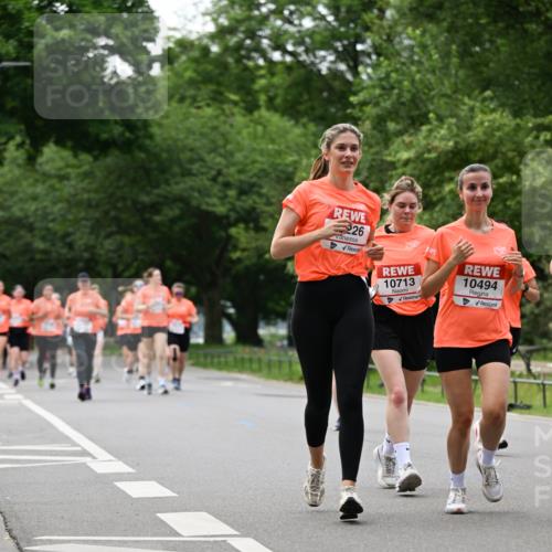 15.06.2025 - REWE Women's Run Dr. Thomas Lammeyer http://msf.ph/oto/7939295 15.06.2025 09:20:28 Laufen 226, 10713, 10494 meine-sportfotos.de