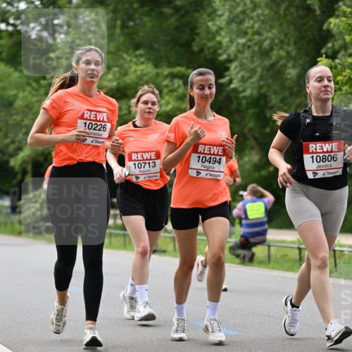 15.06.2025 - REWE Women's Run Dr. Thomas Lammeyer http://msf.ph/oto/7939320 15.06.2025 09:20:29 Laufen 10226, 10713, 10494, 10806 meine-sportfotos.de
