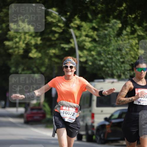 15.06.2025 - REWE Women's Run Jannik Wohlers http://msf.ph/oto/7939326 15.06.2025 08:44:46 Laufen 10872 meine-sportfotos.de