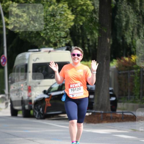 15.06.2025 - REWE Women's Run Jannik Wohlers http://msf.ph/oto/7939332 15.06.2025 09:57:32 Laufen  meine-sportfotos.de