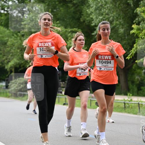 15.06.2025 - REWE Women's Run Dr. Thomas Lammeyer http://msf.ph/oto/7939343 15.06.2025 09:20:29 Laufen 10, 10494 meine-sportfotos.de