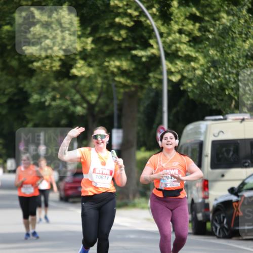 15.06.2025 - REWE Women's Run Jannik Wohlers http://msf.ph/oto/7939383 15.06.2025 09:57:36 Laufen 045, 10811 meine-sportfotos.de