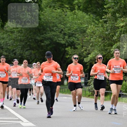 15.06.2025 - REWE Women's Run Dr. Thomas Lammeyer http://msf.ph/oto/7939432 15.06.2025 09:20:33 Laufen 10143, 4, 10035, 10596, 10260, 10415, 10514, 10708, 10023 meine-sportfotos.de