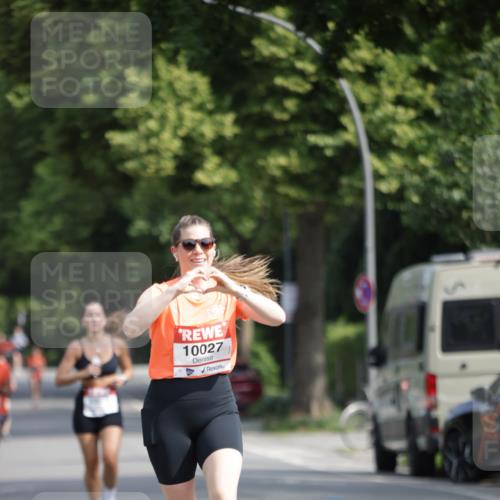 15.06.2025 - REWE Women's Run Jannik Wohlers http://msf.ph/oto/7939488 15.06.2025 08:44:51 Laufen 10027 meine-sportfotos.de