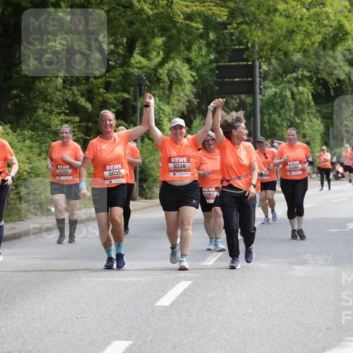 15.06.2025 - REWE Women's Run Jannik Wohlers http://msf.ph/oto/7939516 15.06.2025 10:14:46 Laufen 5165, 5014, 5035, 5036, 5382, 5588 meine-sportfotos.de