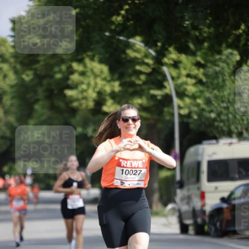 15.06.2025 - REWE Women's Run Jannik Wohlers http://msf.ph/oto/7939517 15.06.2025 08:44:51 Laufen 10027 meine-sportfotos.de