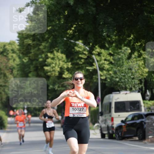 15.06.2025 - REWE Women's Run Jannik Wohlers http://msf.ph/oto/7939526 15.06.2025 08:44:52 Laufen 10027 meine-sportfotos.de