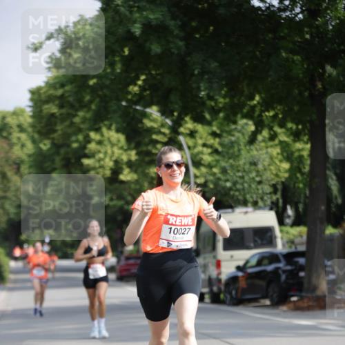 15.06.2025 - REWE Women's Run Jannik Wohlers http://msf.ph/oto/7939531 15.06.2025 08:44:52 Laufen 10027 meine-sportfotos.de