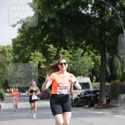 15.06.2025 - REWE Women's Run Jannik Wohlers http://msf.ph/oto/7939541 15.06.2025 08:44:52 Laufen 10027 meine-sportfotos.de