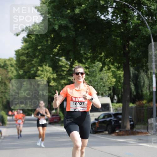 15.06.2025 - REWE Women's Run Jannik Wohlers http://msf.ph/oto/7939549 15.06.2025 08:44:52 Laufen 10027 meine-sportfotos.de