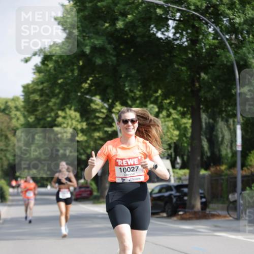 15.06.2025 - REWE Women's Run Jannik Wohlers http://msf.ph/oto/7939560 15.06.2025 08:44:53 Laufen 10027 meine-sportfotos.de