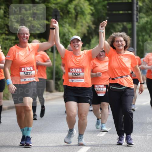15.06.2025 - REWE Women's Run Jannik Wohlers http://msf.ph/oto/7939563 15.06.2025 10:14:47 Laufen 5165, 5035, 5036, 5382, 5588 meine-sportfotos.de