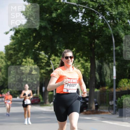 15.06.2025 - REWE Women's Run Jannik Wohlers http://msf.ph/oto/7939579 15.06.2025 08:44:53 Laufen 10027 meine-sportfotos.de