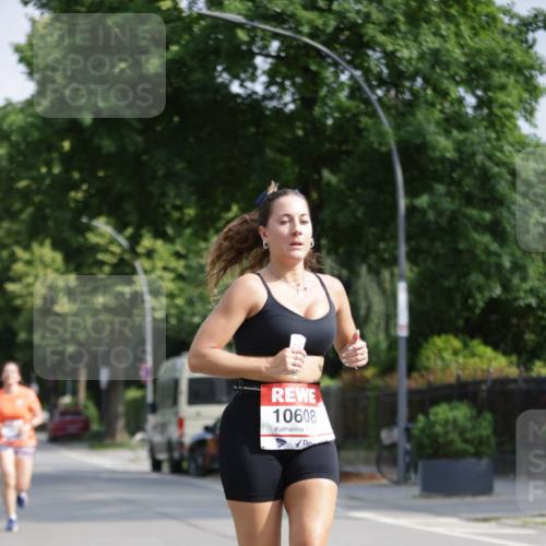 15.06.2025 - REWE Women's Run Jannik Wohlers http://msf.ph/oto/7939769 15.06.2025 08:44:57 Laufen 10608 meine-sportfotos.de
