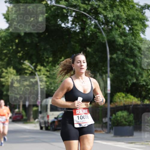 15.06.2025 - REWE Women's Run Jannik Wohlers http://msf.ph/oto/7939773 15.06.2025 08:44:57 Laufen 10608 meine-sportfotos.de