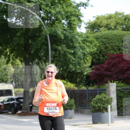 15.06.2025 - REWE Women's Run Jannik Wohlers http://msf.ph/oto/7939784 15.06.2025 09:57:52 Laufen 10575 meine-sportfotos.de